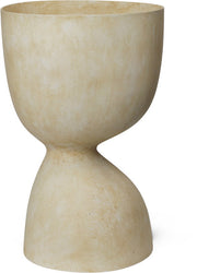 pot-en-fibres-de-verre-blanc-70cm-evoke-ferm-living-1