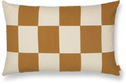 coussin-rectangulaire-en-coton-a-carreaux-orange-40x60cm-fold-patchwork-ferm-living-1