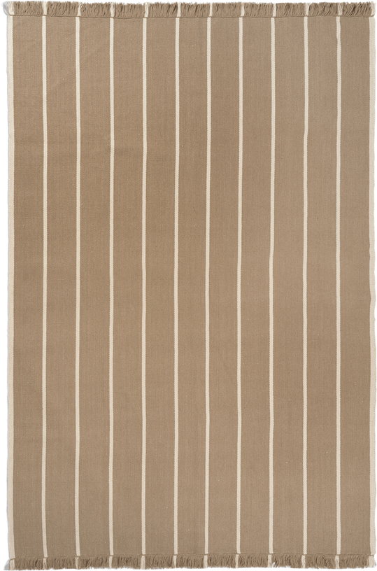 tapis-rectangulaire-raye-en-laine-sable-200x140cm-calm-kelim-ferm-living-1