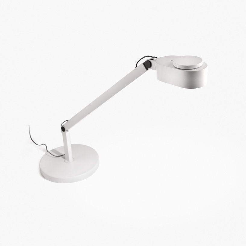 lampe-de-bureau-en-acier-blanc-65x86cm-invitante-faro-barcelona-2