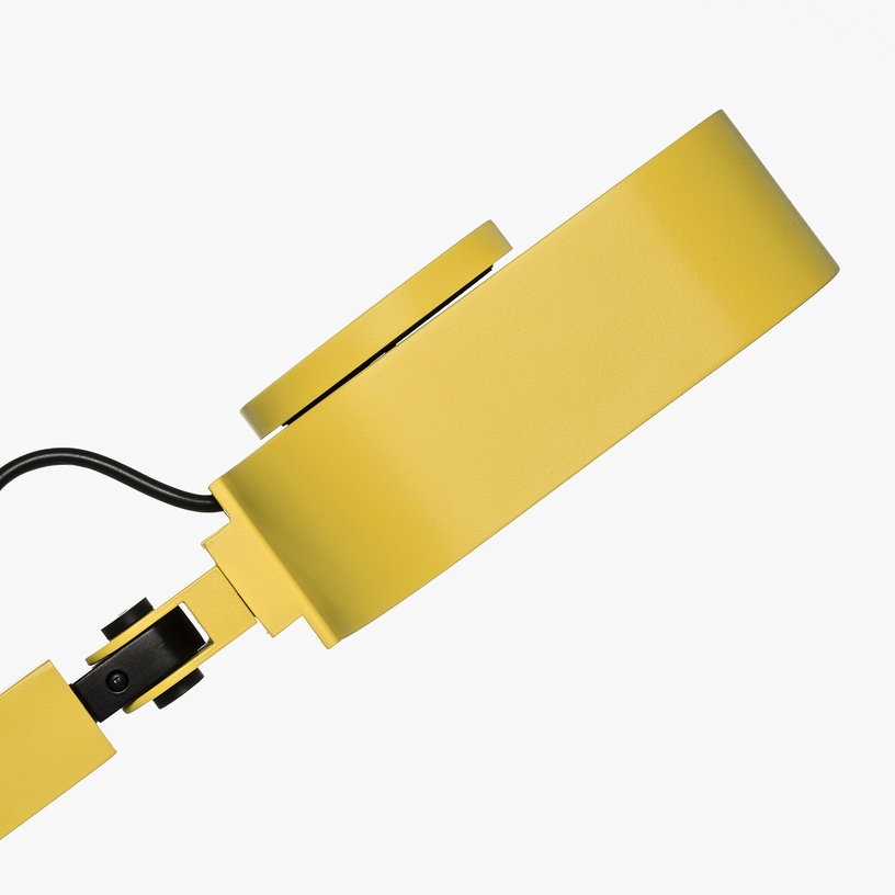 lampe-de-bureau-en-acier-jaune-65x86cm-invitante-faro-barcelona-3