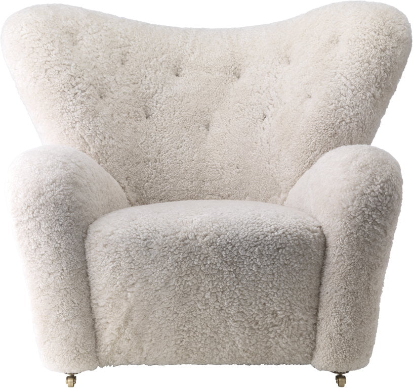 fauteuil-peau-de-mouton-clair-de-lune-the-tired-man-audo-1