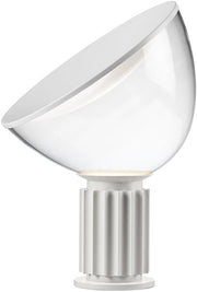 petite-lampe-de-table-design-en-aluminium-blanc-taccia-flos-1