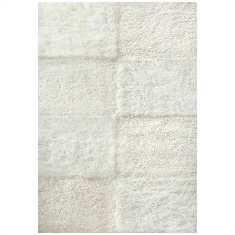 tapis-rectangulaire-a-carreaux-en-laine-blanche-180x270cm-ryamatta-shaggy-layered-1
