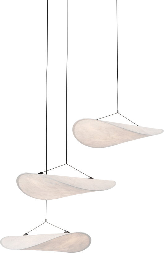 suspension-en-tyvek-55cm-tense-new-works-3