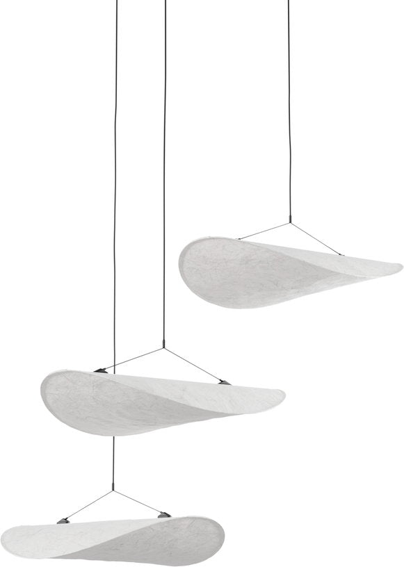 suspension-en-tyvek-55cm-tense-new-works-1