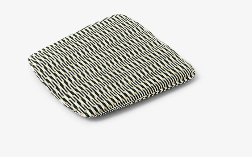 coussin-a-imprime-noir-pour-chaises-thorvald-tradition-2