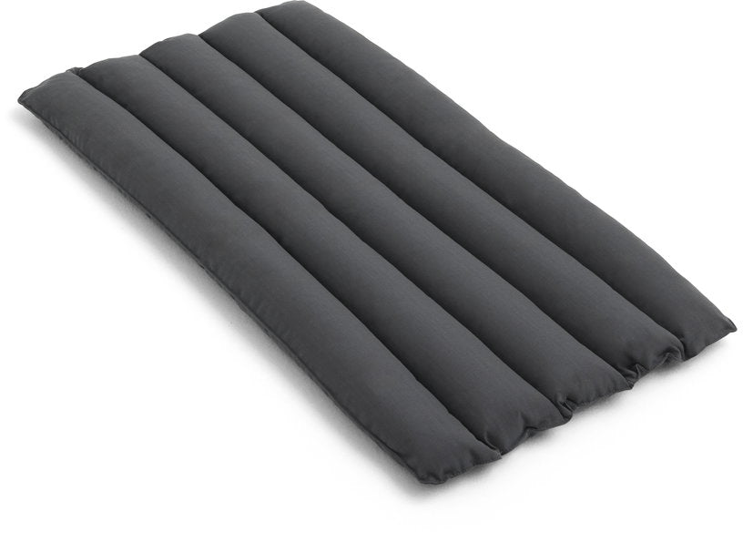 coussin-matelasse-en-olefine-anthracite-pour-fauteuil-palissade-hay-1