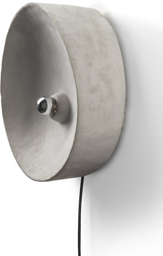 applique-murale-ronde-en-beton-38x34-5cm-chadophe-serax-4