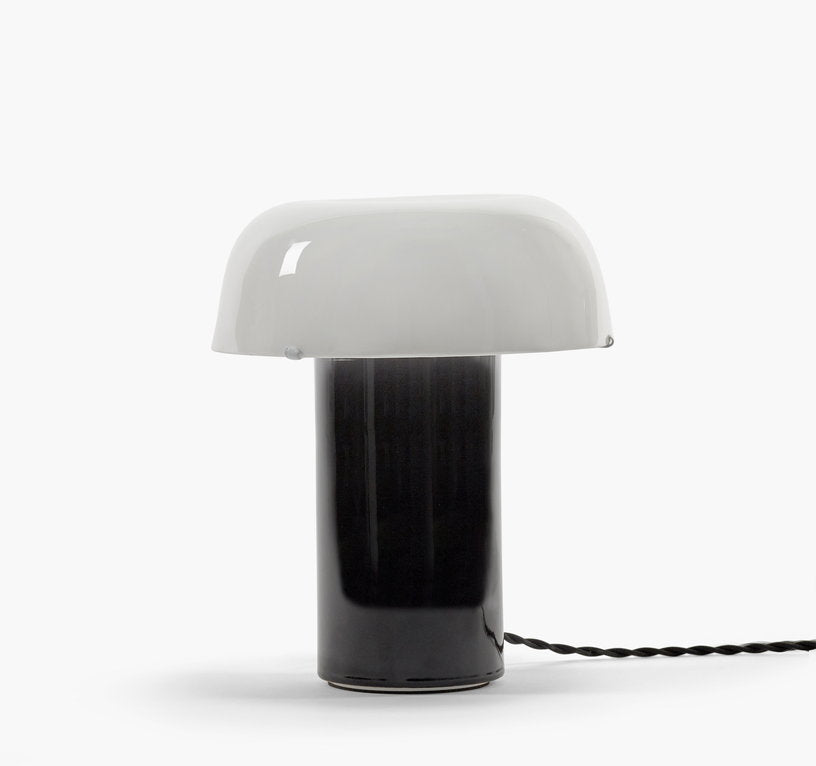 lampe-de-table-en-gres-vitre-blanc-et-noir-20x21cm-celine-ndeg2-serax-2