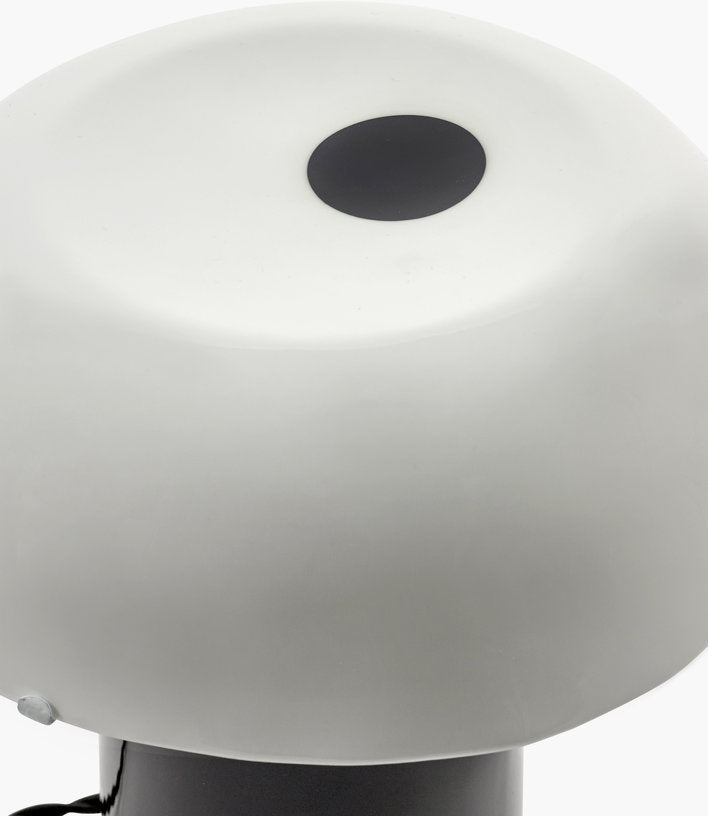 lampe-de-table-en-gres-vitre-blanc-et-noir-20x21cm-celine-ndeg2-serax-6