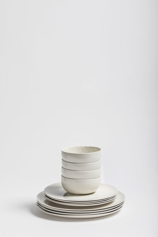 set-de-vaisselle-12-pieces-en-porcelaine-blanche-zuma-serax-1