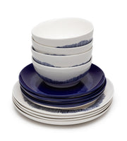 set-de-vaisselle-12-pieces-en-gres-blanc-et-bleu-feast-serax-1