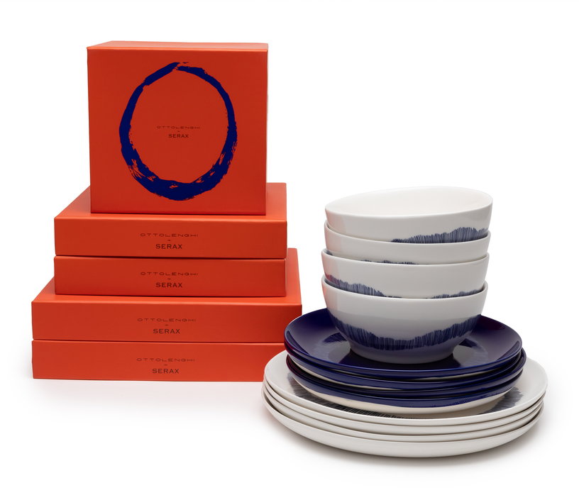 set-de-vaisselle-12-pieces-en-gres-blanc-et-bleu-feast-serax-2