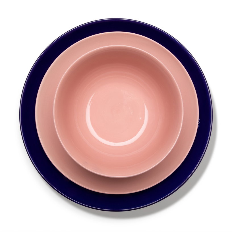 set-de-vaisselle-12-pieces-en-gres-bleu-et-rose-feast-serax-4