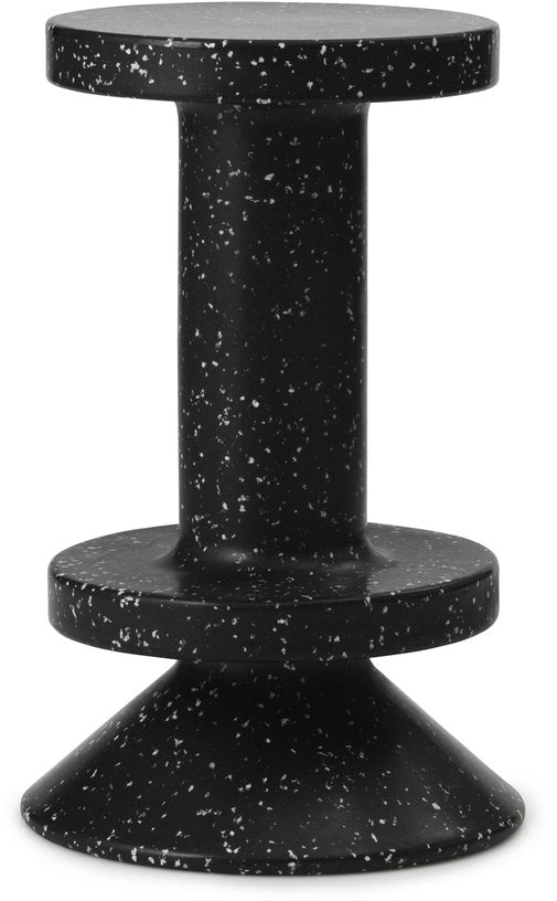 tabouret-de-bar-en-plastique-recycle-noir-65cm-bit-normann-copenhagen-1