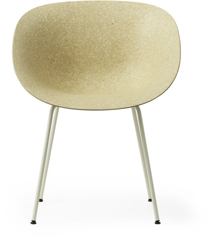 chaise-avec-accoudoirs-recyclable-en-chanvre-et-acier-creme-mat-normann-copenhagen-2