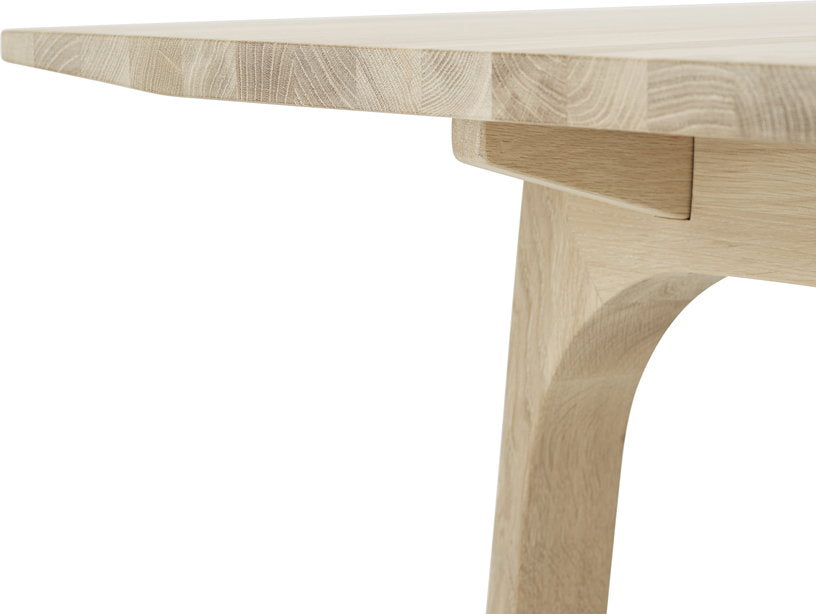 table-a-mager-avec-rallonge-en-chene-huile-205x100cm-earnest-muuto-6