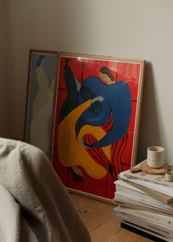 affiche-100x140cm-hold-you-red-the-poster-club-6