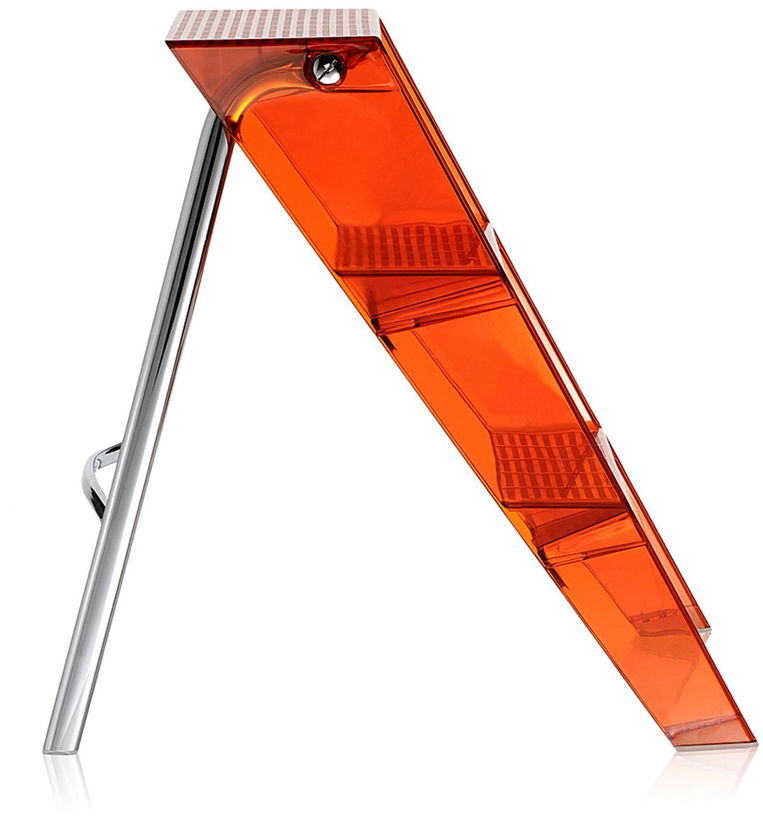 escabeau-en-acier-et-polycarbonate-orange-rouge-upper-kartell-2