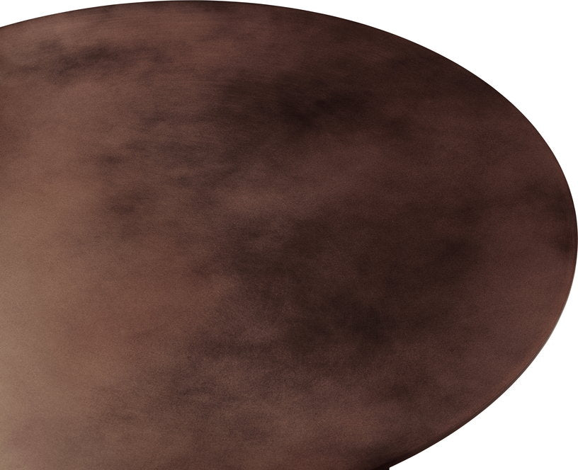 table-basse-ronde-en-acier-rouge-terre-60cm-epic-gubi-2