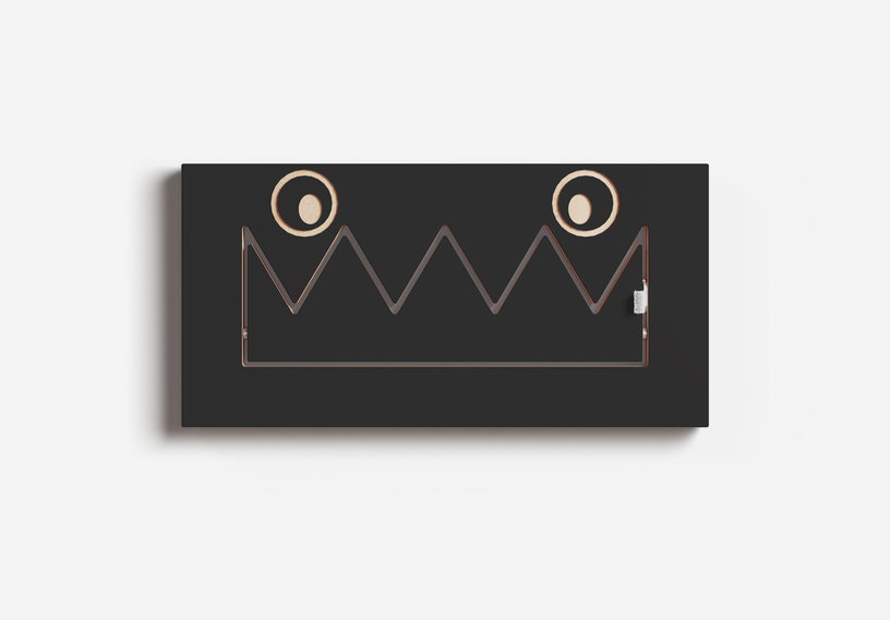 porte-manteaux-en-bouleau-teinte-noir-40x20cm-flapps-monsterhang-ambivalenz-4