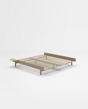 sommier-extensible-en-acier-sable-avec-lattes-180cm-et-table-de-chevet-moebe-1