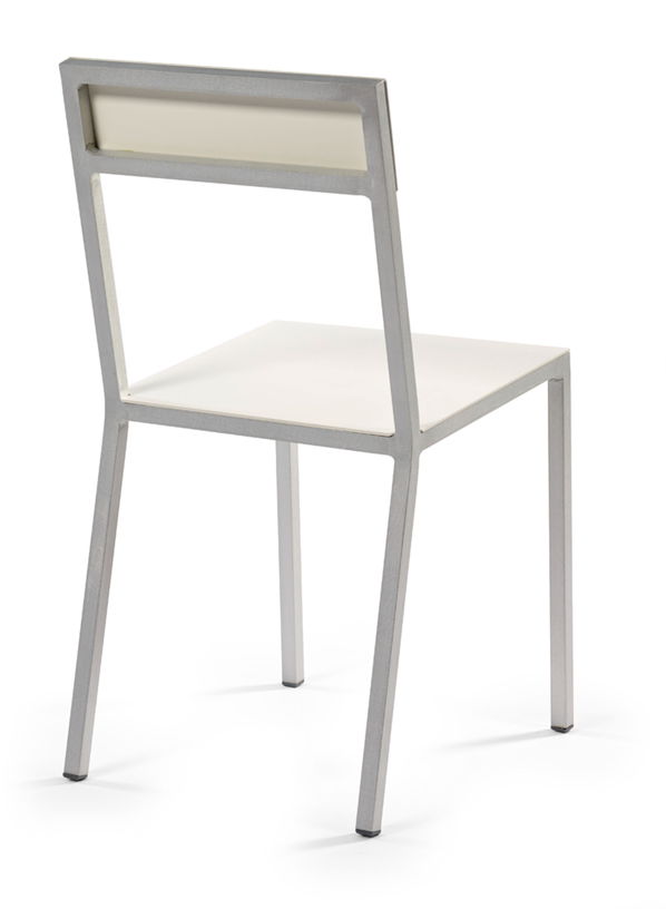 chaise-en-metal-blanc-52x39x80cm-valerie-objects-2