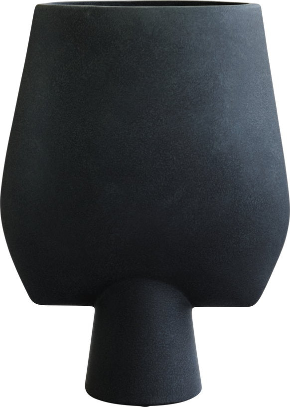 vase-en-ceramique-noir-33-5x17x43-5cm-sphere-square-big-101-copenhagen-1