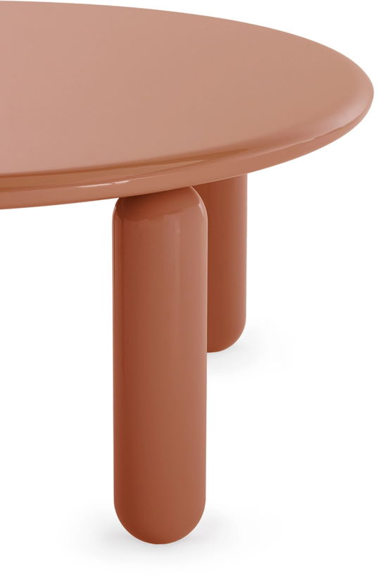 table-basse-ronde-en-bois-de-hetre-laque-orange-85cm-undique-mas-kartell-3