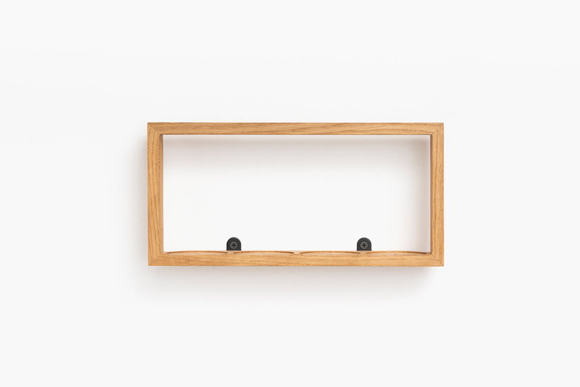 etagere-a-epices-en-chene-naturel-et-bocaux-en-ceramique-gris-31x5-5x15cm-bocuse-das-kleine-b-2