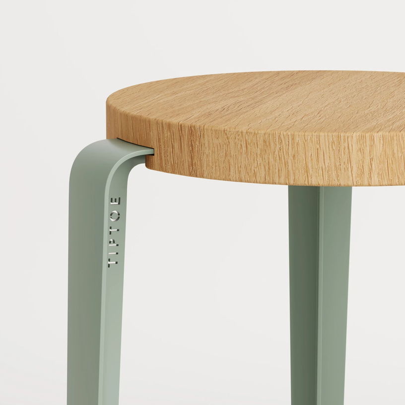 tabouret-en-chene-et-acier-gris-eucalyptus-lou-tiptoe-2