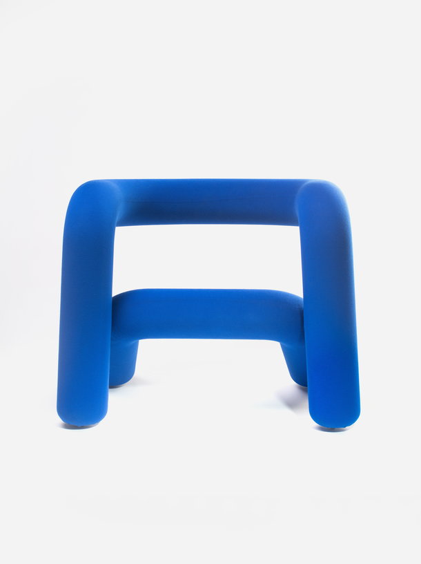 fauteuil-bleu-65cm-extra-bold-moustache-3