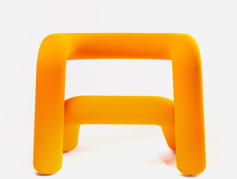 fauteuil-orange-65cm-extra-bold-moustache-3