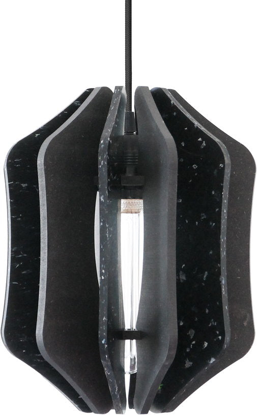 suspension-carree-en-plastique-recycle-noir-et-bois-colore-noir-23x29cm-alpha-zulu-rif-1
