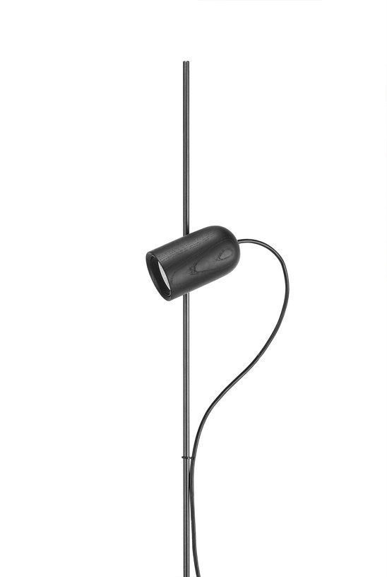 lampadaire-en-noyer-et-detail-noir-136cm-onfa-nomon-2