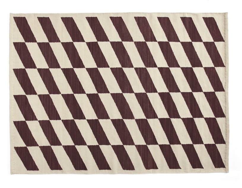 tapis-rectangulaire-kelim-en-laine-damier-bordeaux-200x140cm-shift-hay-1