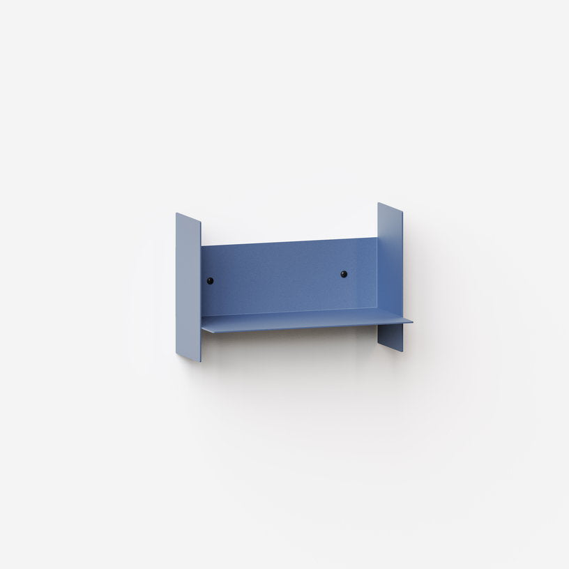 etagere-murale-en-acier-bleu-rock-30cm-pli-tiptoe-1