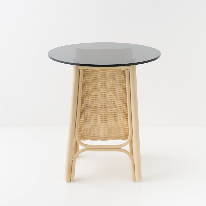 petite-table-basse-en-rotin-et-plateau-en-verre-50cm-corridor-orchid-edition-3