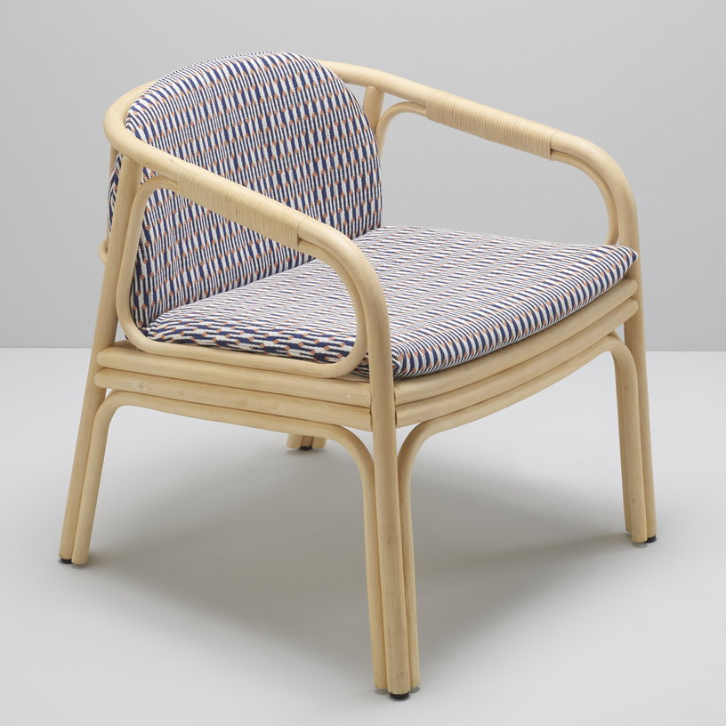 fauteuil-en-rotin-assise-en-tissu-marquetry-70x61cm-hublot-orchid-edition-1