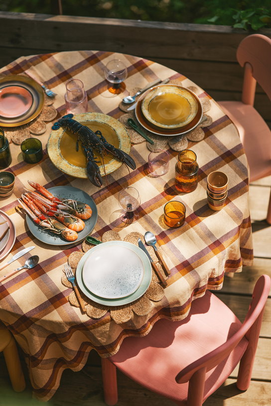 nappe-a-carreaux-vida-chataigne-creme-140x220cm-hkliving-4