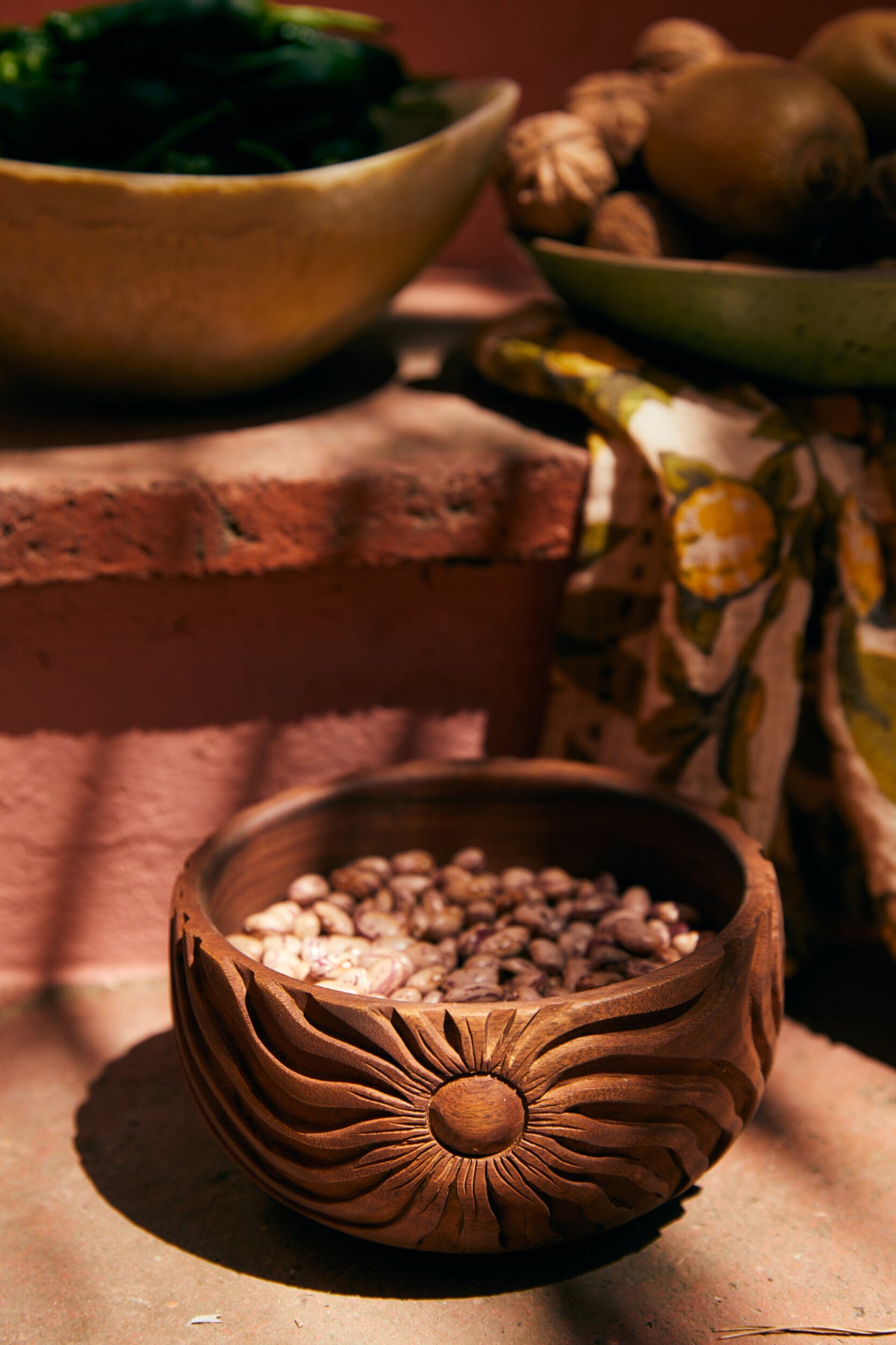Hand-Sculpted Salad Bowl M - HKLIVING - The Cool Republic