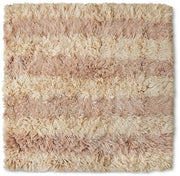 tapis-carre-fluffy-shore-250x250cm-hkliving-1