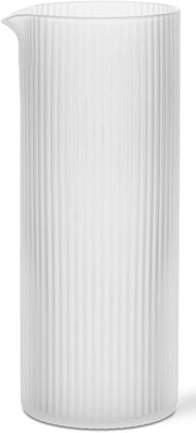 carafe-en-verre-givre-6-4x16cm-ripple-ferm-living-1