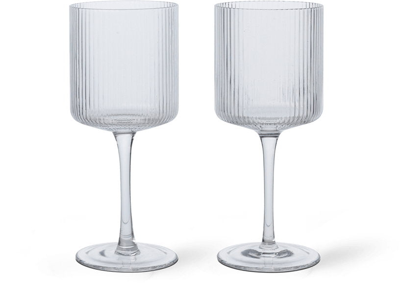 2-verres-a-vin-blanc-en-verre-transparent-7-2x16-8cm-ripple-ferm-living-1