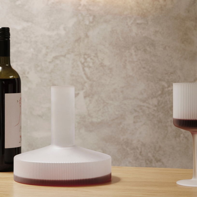 carafe-a-vin-givre-ripple-ferm-living-2