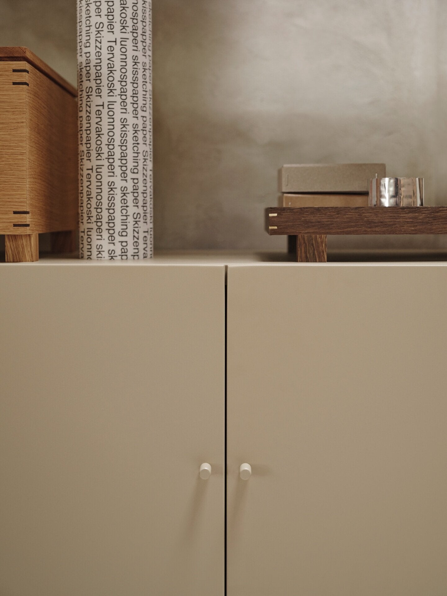 Étagères modulables en acier poudré cachemire 91,5x41,6cm Punctual - Ferm Living — 356268.jpg