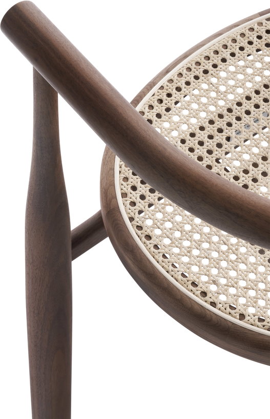 chaise-avec-accoudoirs-en-noyer-et-cannage-bukowski-new-works-5