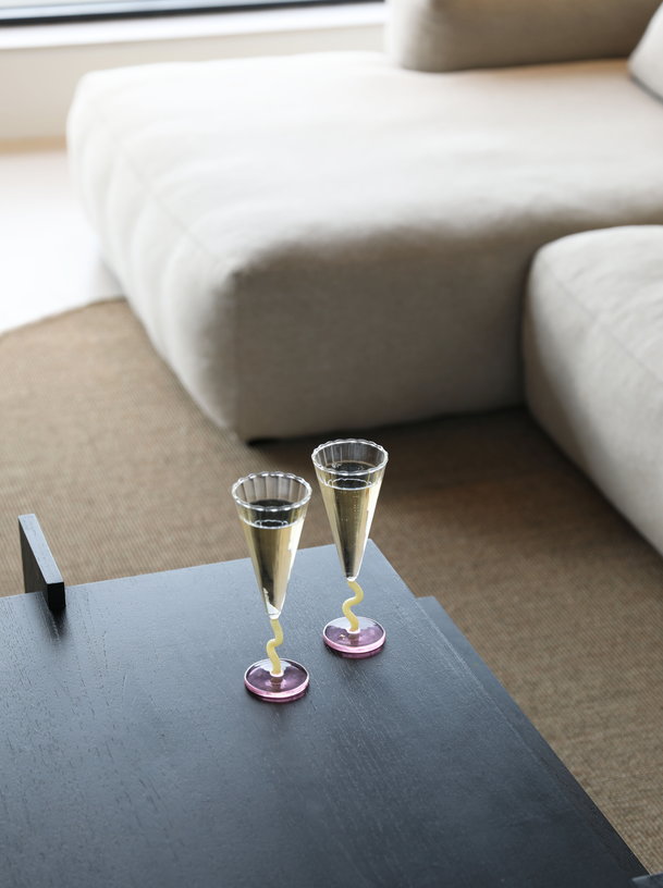 2-flutes-de-champagne-en-verre-caramel-18cl-21x7-5cm-curve-klevering-4