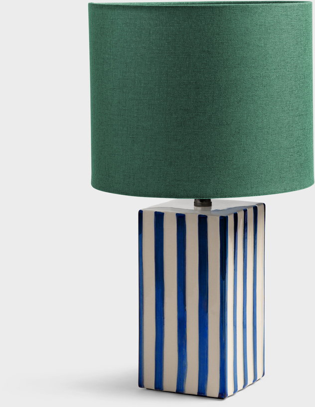 lampe-de-table-en-gres-raye-bleu-et-abat-jour-vert-24x43cm-streak-klevering-1
